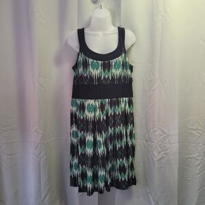 Ronni Nicole Sleeveless Dress in Black and Green Pattern